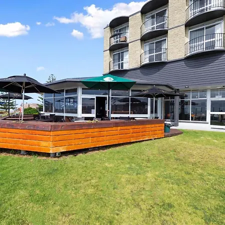 Scamander Beach Resort-3